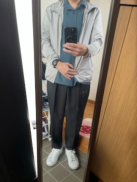 「アイテム（デジタル腕時計）」を使った、169男さん（メンズ・169cm）の秋コーディネート