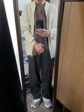 「NEW BALANCE（ニューバランス）のアイテム（スニーカー、グレー系）」を使った、169男さんの春コーディネート