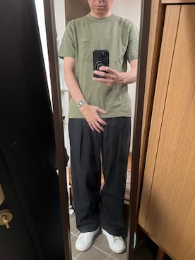 「LACOSTE（ラコステ）のアイテム（Tシャツ/カットソー）」を使った、169男さん（メンズ・169cm）の夏コーディネート