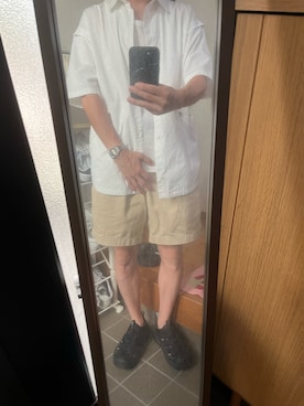 「アイテム（デジタル腕時計）」を使った、169男さん（メンズ・169cm）の秋コーディネート