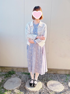 「アイテム（バレエシューズ）」を使った、繭中舞百合さん（レディース・164cm）の秋コーディネート