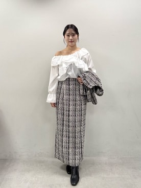 「アイテム（ノーカラージャケット）」を使った、airiさん（レディース・161cm）の秋コーディネート