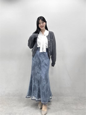 「natural couture（ナチュラルクチュール）の長さ変えられるサテンパイピングレーススカート（スカート、ブルー系）」を使った、airiさん（レディース・161cm）の夏コーディネート