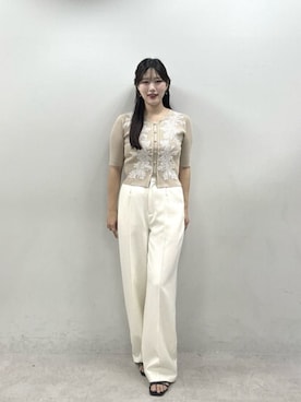 「natural couture（ナチュラルクチュール）の前あき風レースニット（ニット/セーター、ベージュ系）」を使った、airiさん（レディース・161cm）の春コーディネート