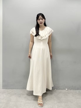 「natural couture（ナチュラルクチュール）の〈osono〉フリルカラーリップルワンピース（ワンピース、ホワイト系）」を使った、airiさん（レディース・161cm）の春コーディネート