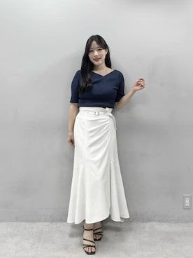 「natural couture（ナチュラルクチュール）の〈mizukoto〉ドレープデザインマーメイドスカート（スカート、ホワイト系）」を使った、airiさん（レディース・161cm）の夏コーディネート