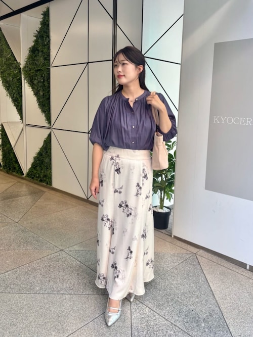 長さ変えれる花柄サテンスカート　ナチュラルクチュール 長さ変えれる花柄サテンスカート（スカート）｜natural couture