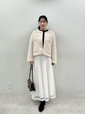 「アイテム（ノーカラージャケット）」を使った、airiさん（レディース・161cm）の秋コーディネート