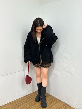 「トレンド秋素材コーデ」｜「アイテム（その他アウター）」を使った、asamiさん（レディース・152cm）の秋コーディネート