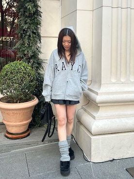 「アイテム（レッグウォーマー）」を使った、asamiさん（レディース・152cm）の冬コーディネート