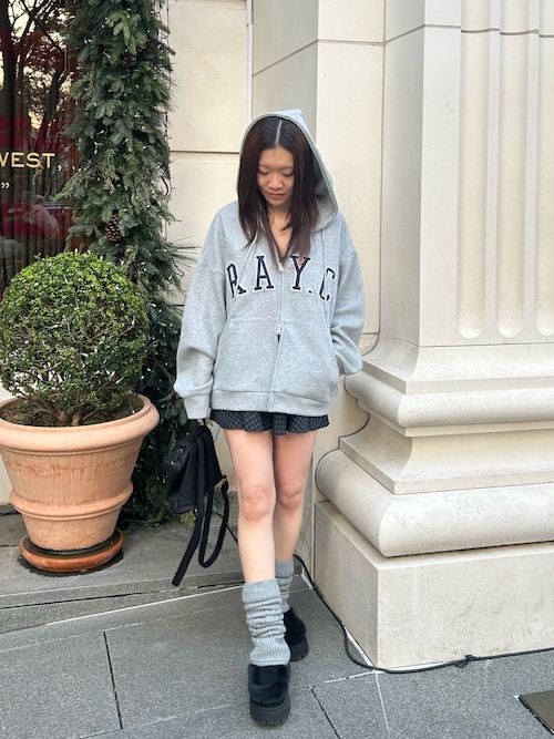 ロゴフードパーカー