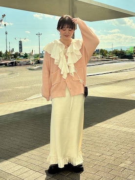 「アイテム（スマホグッズ、ベージュ系）」を使った、ayanoooy310さん（レディース・158cm）の秋コーディネート