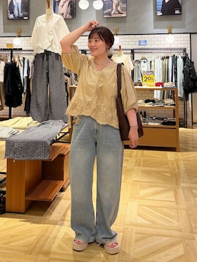「LOWRYS FARM（ローリーズファーム）のレースデニム　601055（デニムパンツ、ブルー系）」を使った、ayanoooy310さん（レディース）の春コーディネート