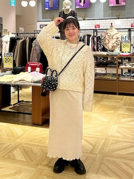 「アイテム（シュシュ）」を使った、ayanoooy310さん（レディース・158cm）の秋コーディネート