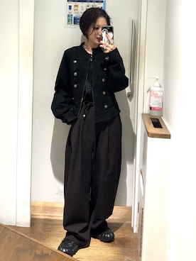 「アイテム（ノーカラーコート、ブラック系）」を使った、amnc117さん（レディース・153cm）の秋コーディネート