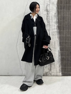 「アイテム（PC・スマホグッズ/家電）」を使った、amnc117さん（レディース・153cm）の冬コーディネート