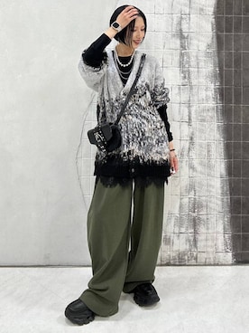 「アイテム（ネックレス、グレー系）」を使った、amnc117さん（レディース・153cm）の秋コーディネート