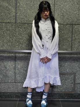 「アイテム（バレッタ/ヘアクリップ）」を使った、わたりりさん（レディース・158cm）の秋コーディネート