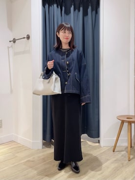 「アイテム（デニムジャケット）」を使った、Sayuriさん（レディース・150cm）の秋コーディネート