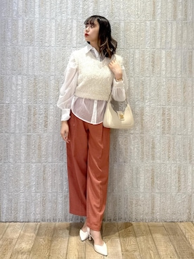 「ロゴ」｜「アイテム（ニット/セーター）」を使った、あおいさん（レディース・158cm）の夏コーディネート