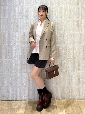 「アイテム（バレッタ/ヘアクリップ）」を使った、あおいさん（レディース・158cm・20代）の秋コーディネート