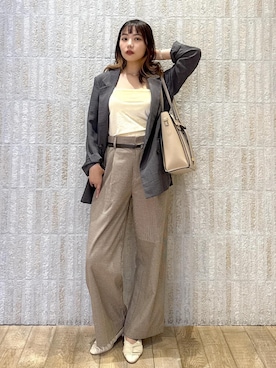 「アイテム（パンプス）」を使った、あおいさん（レディース・158cm）の秋コーディネート