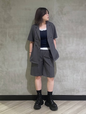 「PBLIM（ページボーイリム）の《UNISEX》ヘンリーレイヤードタンク（タンクトップ、ブルー系）」を使った、megumiさん（レディース・170cm）の夏コーディネート