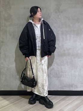 「アイテム（スカート）」を使った、megumiさん（レディース・170cm・10代）の冬コーディネート