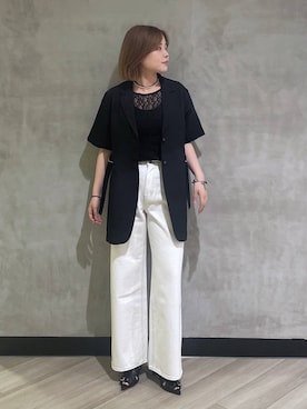 「PAGEBOY（ページボーイ）のクラシックストレート【3color/4size】（スラックス、ホワイト系）」を使った、megumiさん（レディース・170cm）の春コーディネート