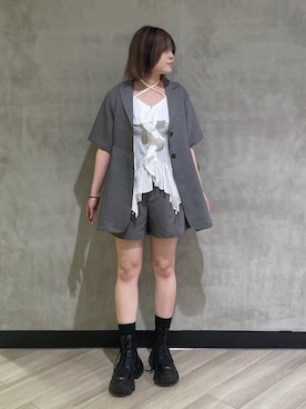 「PAGEBOY（ページボーイ）のレースアップソックスブーツ（ブーツ、ブラック系）」を使った、megumiさん（レディース・170cm）の春コーディネート