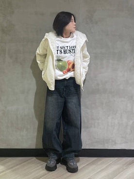 「アイテム（ブルゾン）」を使った、megumiさん（レディース・170cm・10代）の秋コーディネート