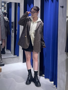 「PBLIM（ページボーイリム）のアイテム」を使った、megumiさん（レディース・170cm）の秋コーディネート