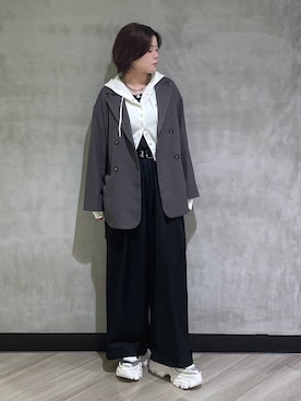 「アイテム（テーラードジャケット）」を使った、megumiさん（レディース・170cm）の秋コーディネート