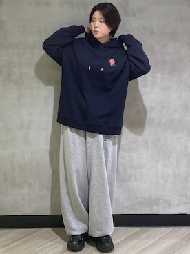 「アイテム（パーカー）」を使った、megumiさん（レディース・170cm・10代）の秋コーディネート