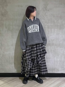 「アイテム（ローファー）」を使った、megumiさん（レディース・170cm・10代）の秋コーディネート