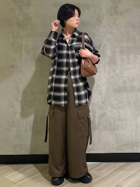 「PBLIM（ページボーイリム）の【PBLIM】アイレットベルト（ベルト）」を使った、megumiさん（レディース・170cm・10代）の秋コーディネート