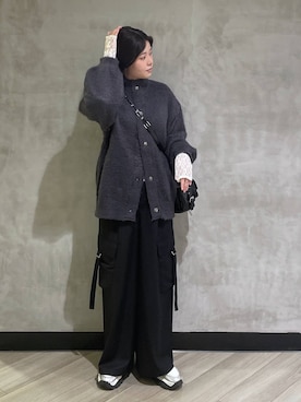 「アイテム（スラックス）」を使った、megumiさん（レディース・170cm・10代）の冬コーディネート