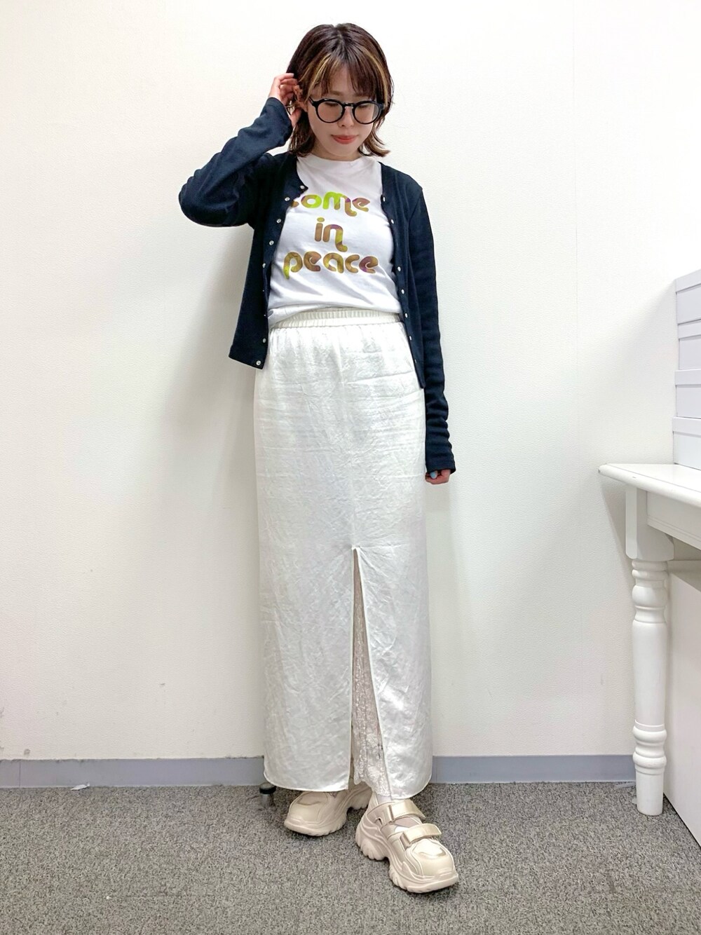 【新品・紙タグ付】Editionのアセテート サテンタイトスカート EDITION（エディション）の「ACE SATIN SKIRT アセテート サテン