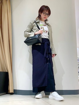 「アイテム（スリッポン）」を使った、Maaachi_HIMIKOさん（レディース・160cm・30代）の秋コーディネート