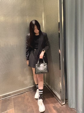 「アイテム（ソックス/靴下、ブラック系）」を使った、Kaoさん（レディース・157cm）の冬コーディネート