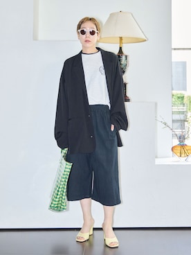 「Mollini（モリーニ）のアイテム」を使った、KAJImiさん（レディース・160cm）の春コーディネート