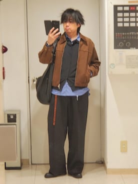 「WYM LIDNM（ウィム バイ リドム）のARTIFICIAL GRAIN / FAUX SUEDE ZIP BLOUSON（ブルゾン、ブラウン系）」を使った、shusoさん（メンズ・170cm）の春コーディネート