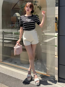 「LIPSERVICE（リップサービス）のサイドボタンショートパンツ（その他パンツ、ホワイト系）」を使った、LIP SERVICEさん（レディース・160cm）の夏コーディネート
