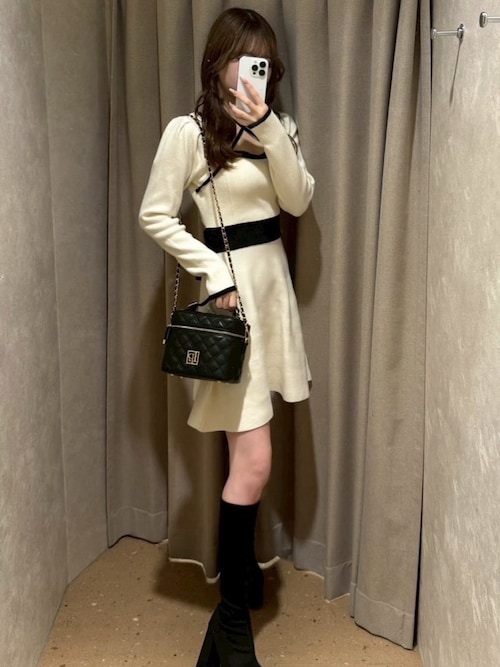 バックリボンバイカラーフレアワンピース（ワンピース）｜LIPSERVICE