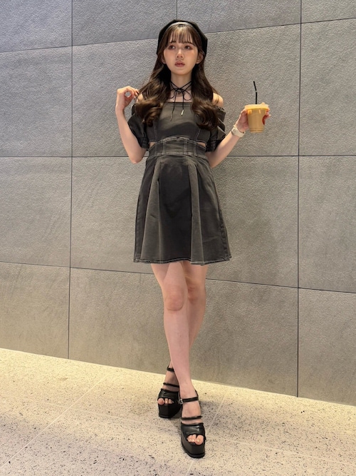 LIP SERVICE ワンピース サイドカットデニムフレアワンピース