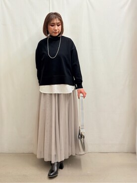 「SHOO・LA・RUE（シューラルー）の【2点セット/洗濯機可/S-LL】着回しがきく もちもちハイネックニット+裾シャツインナー（ニット/セーター、ブラック系）」を使った、Megさん（レディース・153cm）の冬コーディネート