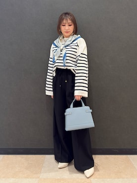 「アイテム（バンダナ/スカーフ、ブルー系）」を使った、Megさん（レディース・153cm）の春コーディネート