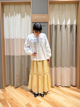 「オフホワイト」｜「アイテム（スカート）」を使った、kahoさん（レディース・156cm）の冬コーディネート