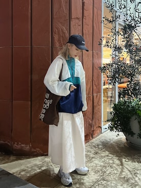 「NIKE（ナイキ）のNIKE W V2K RUN / ナイキ ウィメンズ V2K ラン 【SP】（スニーカー）」を使った、mocaさん（レディース・158cm）の冬コーディネート