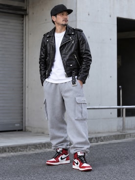 「Schott(ショット)のアイテム」を使った、AIファッションコーデさん(メンズ・165cm)の秋コーディネート